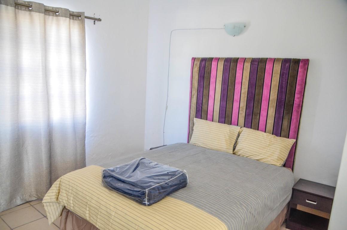 Sani Bonani Guest House Клерксдорп Экстерьер фото